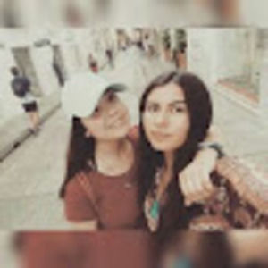 Meet your Posher, Mayra alejandra